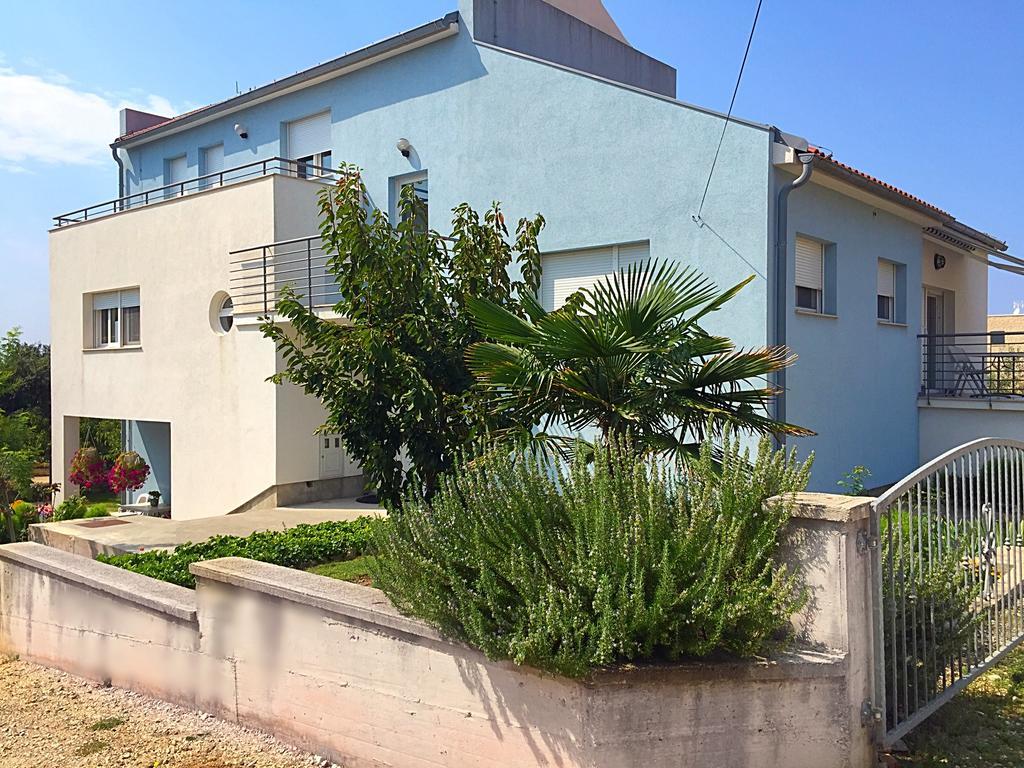 Ana'S Apartments ペトルチャネ エクステリア 写真